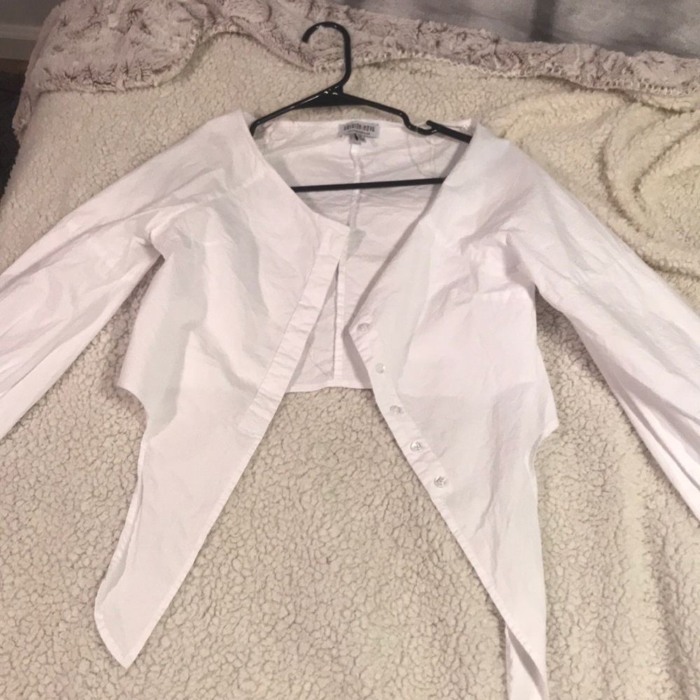 White off the shoulder crop top